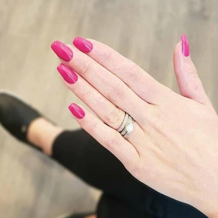 OPI - OPI光療凝膠 GCG50B 螢光粉紅色 15ml (開封後18個月)(美甲用品)